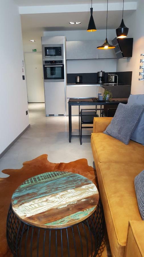 Apartman Vip, With Free Garage Parking Пула Екстериор снимка