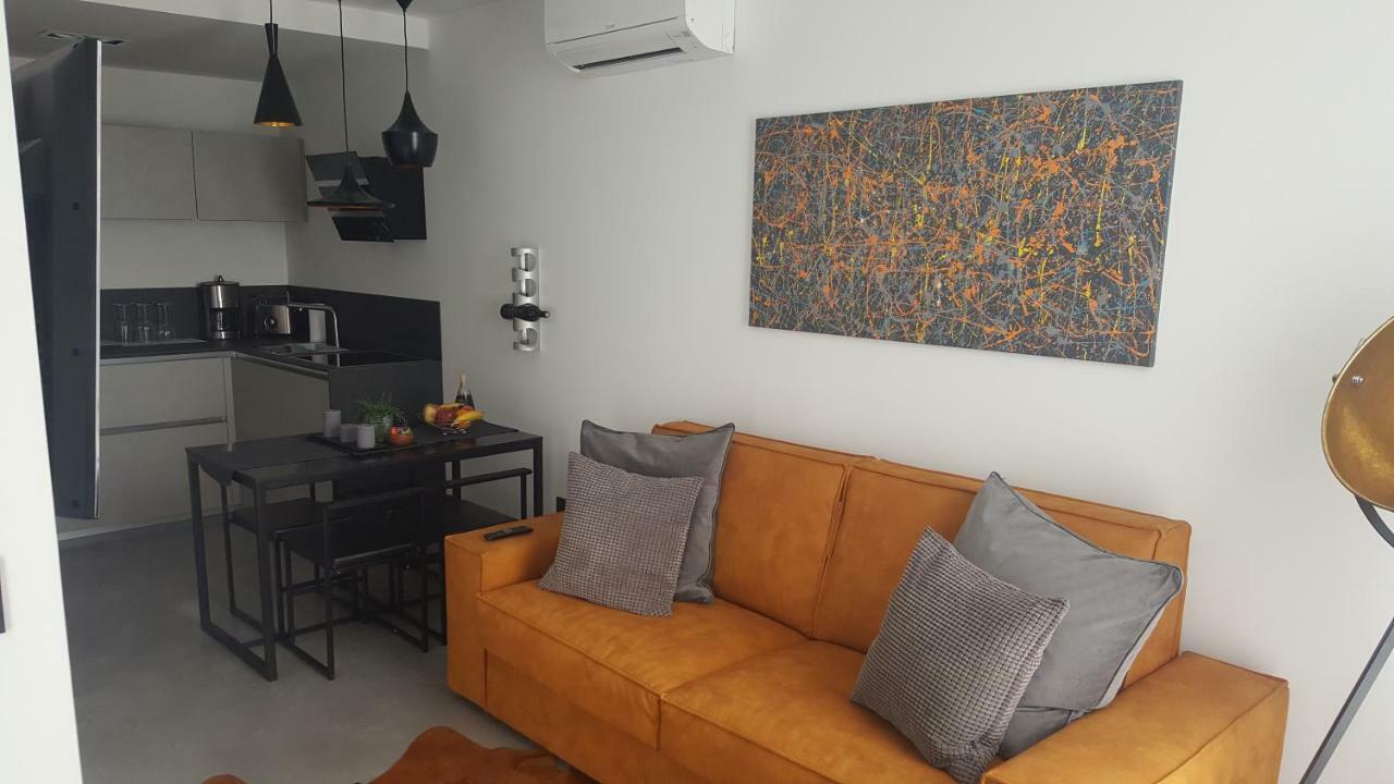 Apartman Vip, With Free Garage Parking Пула Екстериор снимка