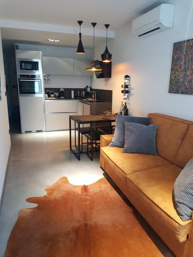 Apartman Vip, With Free Garage Parking Пула Екстериор снимка